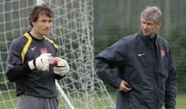 Την παραμονή του Λέμαν επιθυμεί ο Βενγκέρ