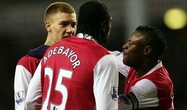 “Εμφύλιος” στην Αρσεναλ με Αντεμπαγιόρ-Μπέντνερ