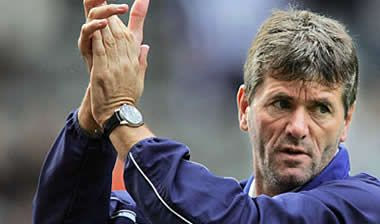 Ο Φούνκελ στο Καραϊσκάκη για Μάντζιο