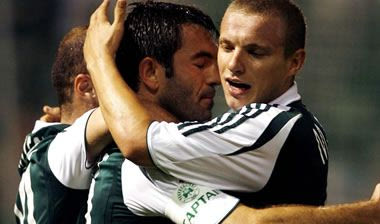 Στην αποστολή οι Καραγκούνης, Ποστίγκα