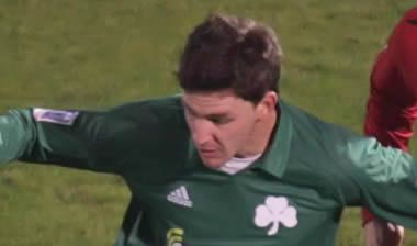 Επιμένουν για Μάντζιο