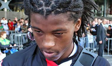 Αμυντική ενίσχυση για Αμβούργο