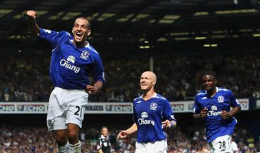 Ανανέωσε ο Οσμαν