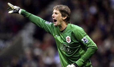 Ανανέωσε για έναν χρόνο ο Φαν ντερ Σαρ