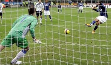 Σάλος στην Ιταλία για το πέναλτι της Ιντερ