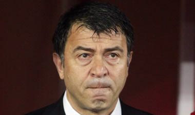 Παίζει με τη… φωτιά ο Λεμονής