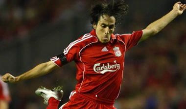 Γλίτωσε από έκρηξη βόμβας ο Μπεναγιούν!