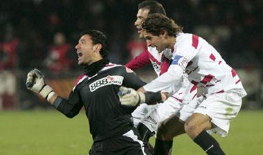 Μπαράζ ληστειών σε σπίτια παικτών της Σεβίλης