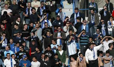 Οι Blue Vayeros εκδίδουν λεύκωμα για τον ΠΑΣ