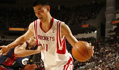 Απλά μαθηματικά: Οι πολλοί (Rockets) νίκησαν τον έναν (James)