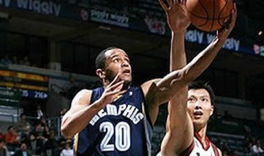 Στους Spurs ο… μεγάλος Stoudamire