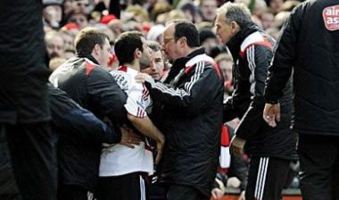 Υπερασπίζεται το Ματσεράνο ο Μπενίτεθ