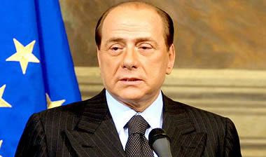 Ο Μπερλουσκόνι προτιμά Αντριάνο από Κασάνο