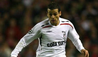 “Καμπάνα” σε Μπόμπο