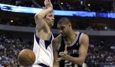 Νοκ άουτ Mavericks και Nowitzki έβγαλαν οι Spurs