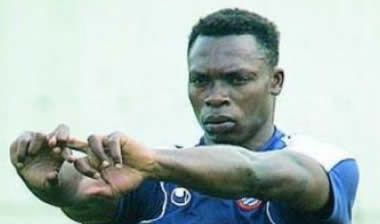 Αγκαλιά με την Τότεναμ ο Καμενί