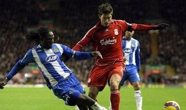 Αποφεύγει το νυστέρι ο Κιούελ