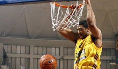 Μάσεϊ και Σόλομον μοιράστηκαν τον τίτλο του MVP