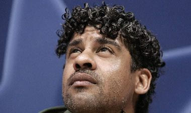 Ράικαρντ: “Ντρέπομαι!”