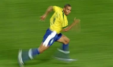 Θέλει να διαψεύσει τον Πελέ ο Ρονάλντο