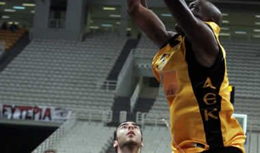 Θέλει να μείνει και του χρόνου ο Σι