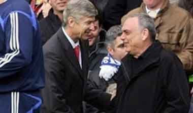 Βενγκέρ: “Οφσάιντ το πρώτο γκολ”