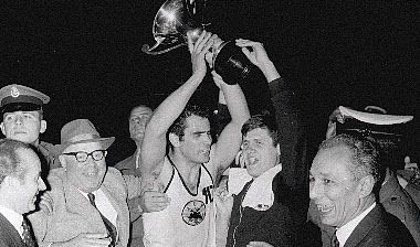 1968-2008: 40 χρόνια από το πρώτο ευρωπαϊκό