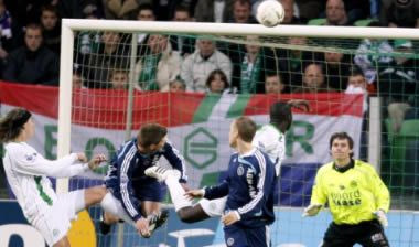 “Ζωντανός” για τον τίτλο ο Αγιαξ