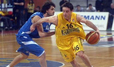Αρης-Κολοσσός 75-64