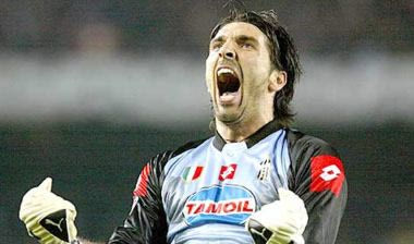 Μπουφόν: “Μας βάζω… 8,5”