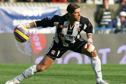 Χωρίζουν το καλοκαίρι Κουπέ-Λιόν