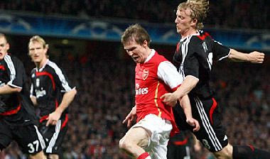 Βενγκέρ: “Οφθαλμοφανές το πέναλτι”