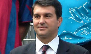 Χ. Λαπόρτα: “Ο Ροναλντίνιο κοστίζει 40 εκατομμύρια ευρώ”