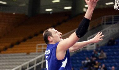 Ανανέωσε και ο Όστοϊτς με Πανελλήνιο