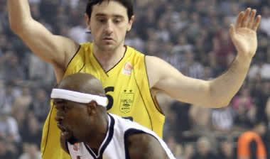 ΠΑΟΚ-Άρης 74-75