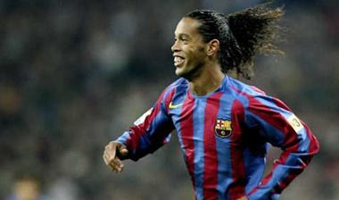 Επίσημη πρόταση της Μίλαν στον Ροναλντίνιο