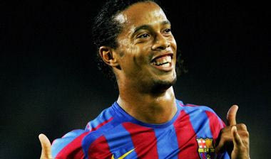 Ροναλντίνιο: “Εμαθα ποδόσφαιρο με τη βοήθεια ενός… σκύλου”