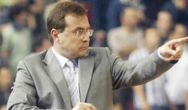 Κόρφας: “Αμυνα και πάλι άμυνα”