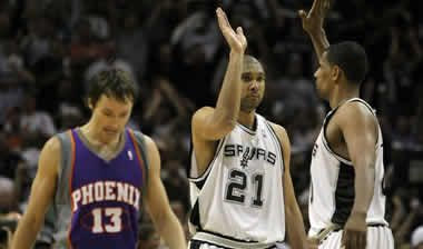 Σφραγίδα πρόκρισης για Spurs και Hornets