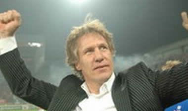 Στον πάγκο της Φέγενορντ ο Φέερμπεκ