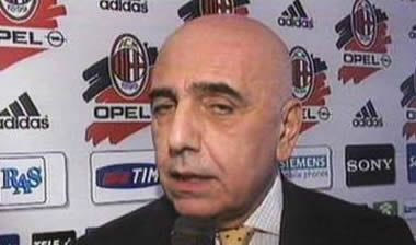 Αντιδρά η Μίλαν για Αντσελότι, διαψεύδει ο Σκολάρι