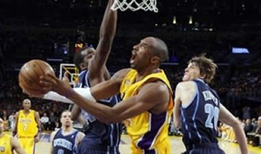 Ο Kobe “έγραψε” ιστορία, η Utah έκανε το 2-2