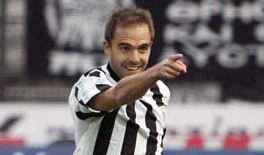 Τέλος 4 παίκτες