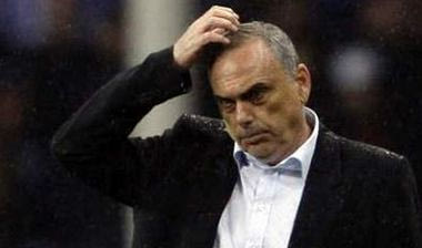 Αποχωρεί ο Γκραντ