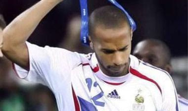 Ανρί: “Σκέφτομαι να αποσυρθώ μετά το Euro”