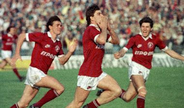 1η Μαΐου 1988: Η “χρυσή επέτειος” της Λάρισας