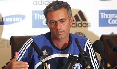 “Όχι” σε Ιμπραϊμοβιτς λέει ο “καλός μάνατζερ” Μουρίνιο