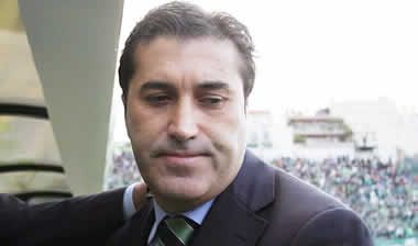 Τίτλοι τέλους με Πεσέιρο