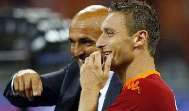 Ο Ντιέγκο Μαραντόνα υπό τις οδηγίες του… κόουτς Τότι