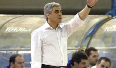 Τζήμας στο contra.gr: “Θέλω τρεις ψηλούς και έναν καλό πλέι μέικερ”